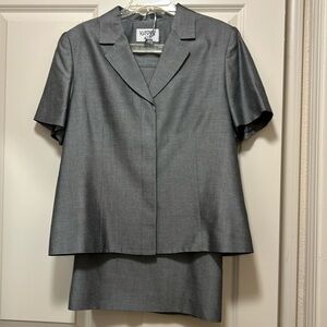 Beautiful women’s Skirt Suit , size 16  Kasper A.S.L